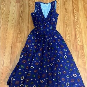 Vintage Blue Patterned V-Neck Maxi Dress
